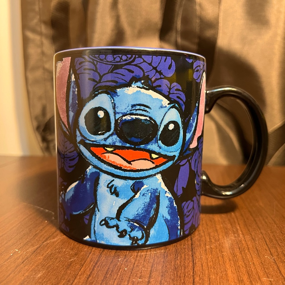 Disney Lilo & Stitch Sketch Paint Animation 20 oz Ceramic Coffee Mug New